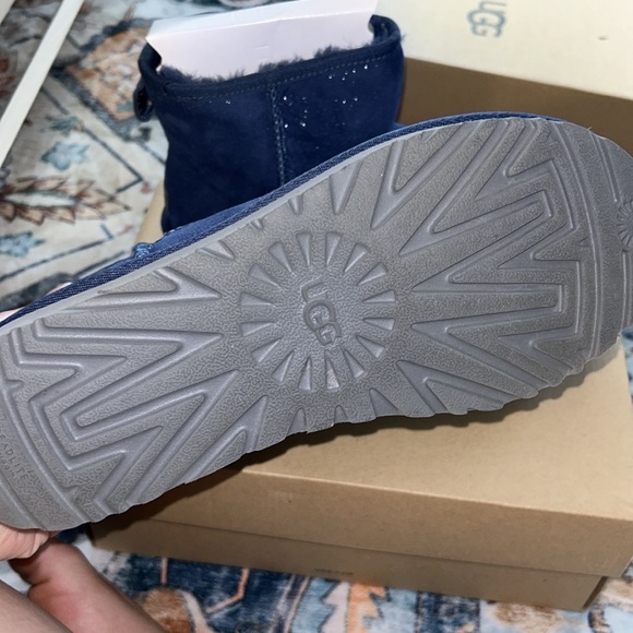 Mini blue sparkle Uggs - Picture 3 of 3